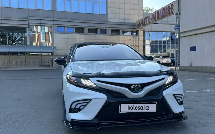 Toyota Camry 2020 годаүшін13 500 000 тг. в Алматы