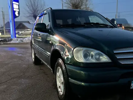 Mercedes-Benz ML 320 1998 года за 3 100 000 тг. в Алматы – фото 3