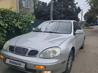 Daewoo Leganza, 2001