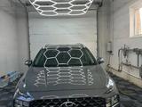 Hyundai Santa Fe 2021 годаүшін12 800 000 тг. в Экибастуз