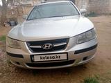 Hyundai Sonata 2007 года за 4 500 000 тг. в Жанаозен – фото 3