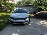 Volkswagen Passat 2021 года за 11 500 000 тг. в Алматы – фото 5