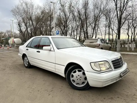 Mercedes-Benz S 320 1994 года за 4 550 000 тг. в Актобе – фото 3