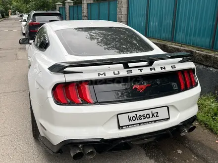 Ford Mustang 2019 года за 17 000 000 тг. в Алматы – фото 3