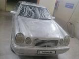 Mercedes-Benz E 280 1998 годаfor3 300 000 тг. в Жанаозен – фото 4