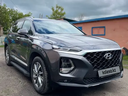 Hyundai Santa Fe 2020 года за 17 000 000 тг. в Костанай