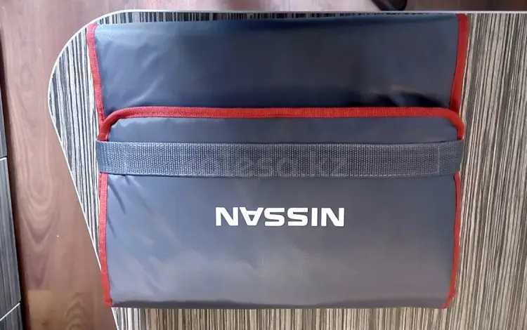 Оригинальная сумка тэрмос на Nissan X-Trail T32 за 14 000 тг. в Алматы