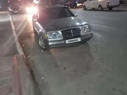 Mercedes-Benz E 200 1994 года за 1 500 000 тг. в Шиели