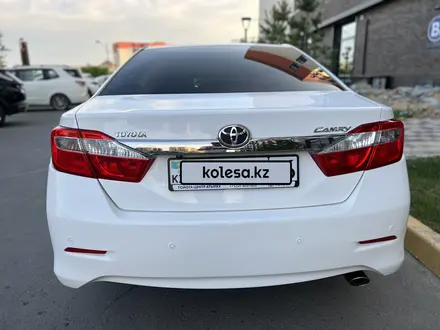 Toyota Camry 2014 года за 9 800 000 тг. в Атырау – фото 6