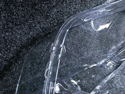 Стекло на фару BMW E70 правое Караганда Алматы за 13 000 тг. в Караганда – фото 10
