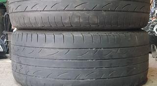 Резина 2-шт 245/45 r18 Dunlop за 22 000 тг. в Алматы