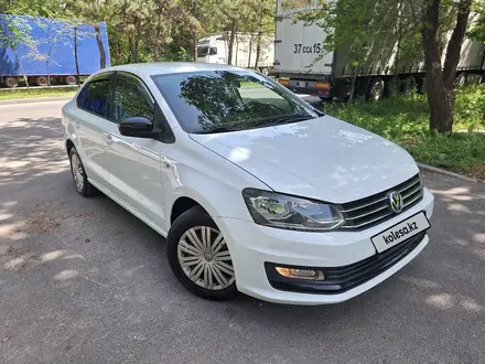 Volkswagen Polo 2020 года за 6 190 000 тг. в Алматы – фото 2