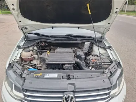Volkswagen Polo 2020 года за 6 190 000 тг. в Алматы – фото 27