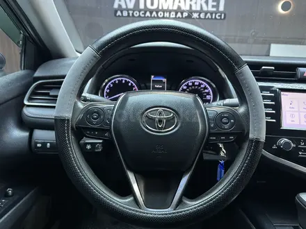 Toyota Camry 2019 года за 10 500 000 тг. в Актобе – фото 7