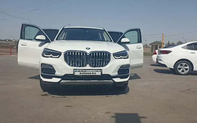 BMW X5 2021 годаүшін31 500 000 тг. в Астана