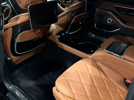 Mercedes-Maybach S 580 4MATIC 2025 годаүшін155 801 340 тг. в Алматы – фото 5