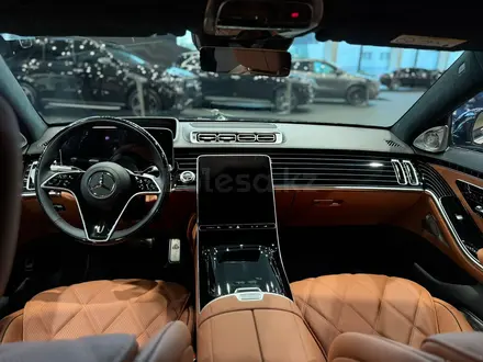 Mercedes-Maybach S 580 4MATIC 2025 годаүшін155 801 340 тг. в Алматы – фото 8