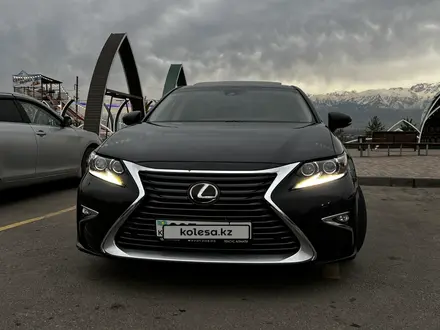Lexus ES 350 2017 года за 15 600 000 тг. в Алматы