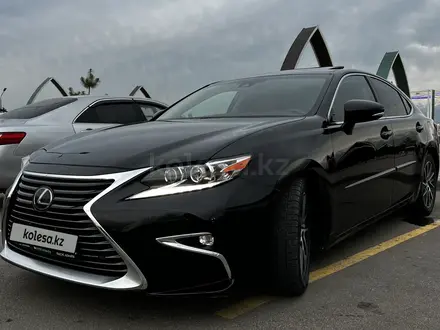 Lexus ES 350 2017 года за 15 600 000 тг. в Алматы – фото 2