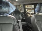 Hyundai Staria 2023 года за 24 000 000 тг. в Астана