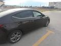 Hyundai Elantra 2018 годаүшін7 000 000 тг. в Атырау – фото 2