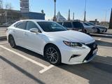 Lexus ES 250 2016 года за 14 300 000 тг. в Шымкент
