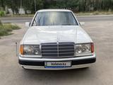 Mercedes-Benz E 230 1990 года за 1 700 000 тг. в Алматы