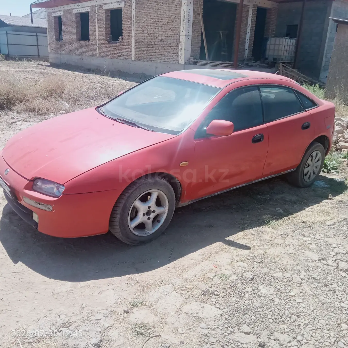 Mazda 323, 1995