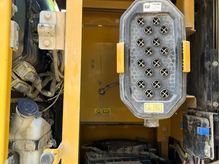 Caterpillar  Гусеничные 2020 года за 40 000 000 тг. в Алматы – фото 4