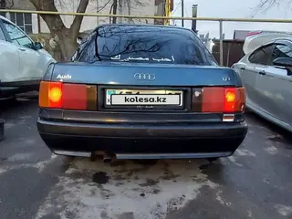 Audi 80