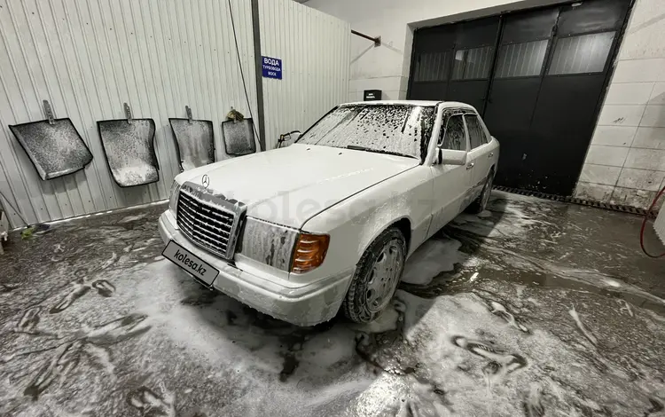 Mercedes-Benz E 200 1989 годаfor1 300 000 тг. в Тараз