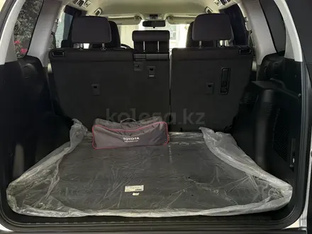 Toyota Land Cruiser Prado 2023 года за 24 850 000 тг. в Алматы – фото 21