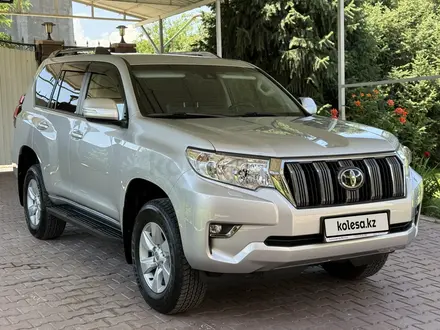 Toyota Land Cruiser Prado 2023 года за 24 850 000 тг. в Алматы – фото 2