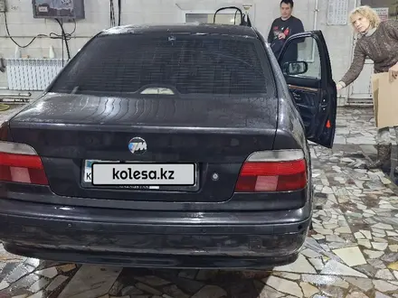 BMW 528 2000 года за 3 500 000 тг. в Алматы – фото 5