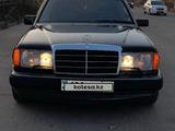 Mercedes-Benz E 320 1991 года за 2 900 000 тг. в Алматы – фото 2
