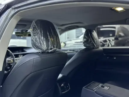Lexus ES 350 2017 года за 17 500 000 тг. в Шымкент – фото 10