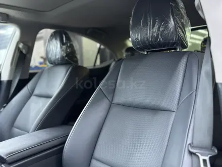 Lexus ES 350 2017 года за 17 500 000 тг. в Шымкент – фото 14
