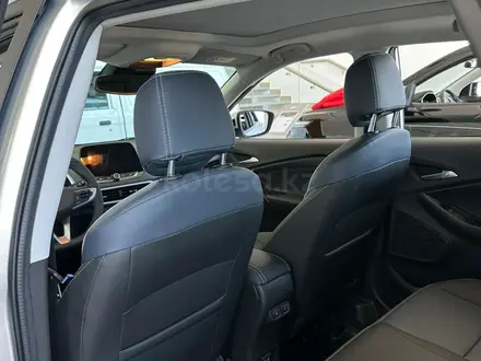 Chevrolet Tracker LT 1.2 2025 года за 10 240 000 тг. в Семей – фото 10