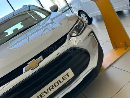 Chevrolet Tracker LT 1.2 2025 года за 10 240 000 тг. в Семей – фото 27