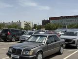 Mercedes-Benz E 200 1992 года за 600 000 тг. в Жезказган