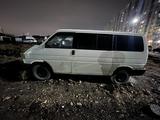 Volkswagen Transporter 1993 годаүшін850 000 тг. в Астана – фото 2