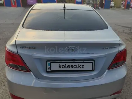Hyundai Solaris 2015 года за 4 700 000 тг. в Астана – фото 5