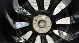 Диски на Range Rover. за 410 000 тг. в Алматы – фото 5