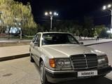 Mercedes-Benz E 230 1991 годаfor2 250 000 тг. в Тараз – фото 2