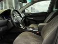 Toyota Camry 2017 года за 10 800 000 тг. в Караганда – фото 17