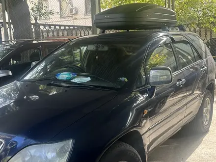 Lexus RX 300 2001 года за 4 850 000 тг. в Алматы – фото 2