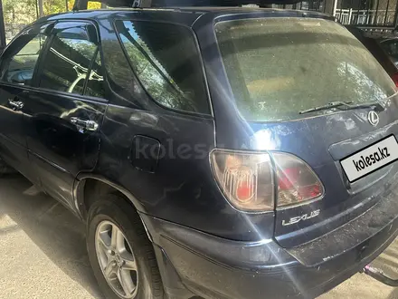 Lexus RX 300 2001 года за 4 850 000 тг. в Алматы – фото 7