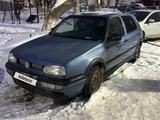 Volkswagen Golf 1998 года за 1 200 000 тг. в Астана – фото 3