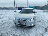 Toyota Camry 2007 года за 6 300 000 тг. в Уральск – фото 2