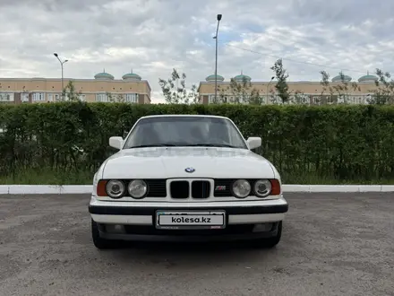 BMW 520 1991 года за 2 200 000 тг. в Астана – фото 2